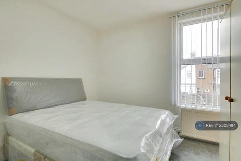 undefined, Mead Road, Edgware, HA8