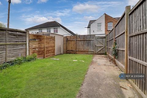 undefined, Mead Road, Edgware, HA8