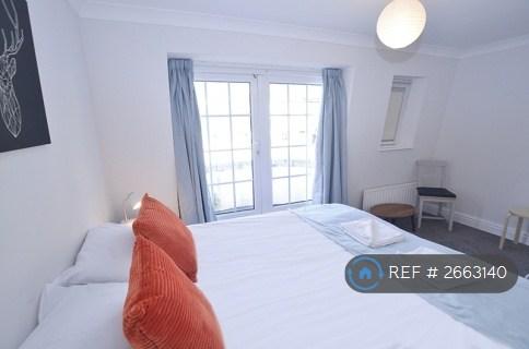 Top Floor Emperor Size Bed 2