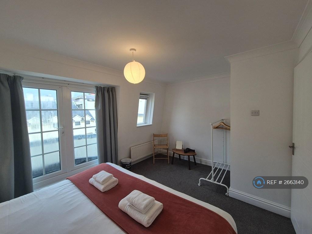 Top Floor Emperor Size