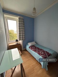 undefined, Albion Place, Edinburgh, EH7
