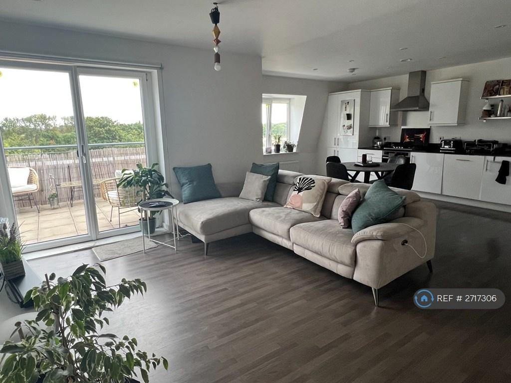 Open Plan Kitchen/Lounge