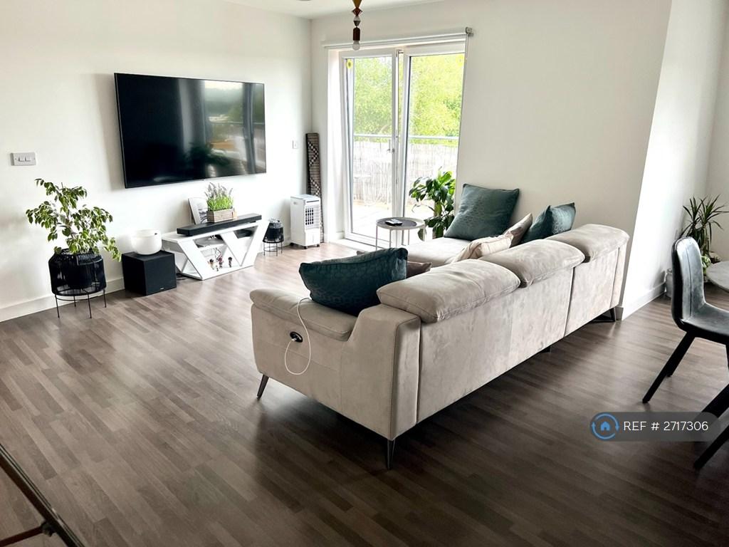 Open Plan Kitchen/Lounge