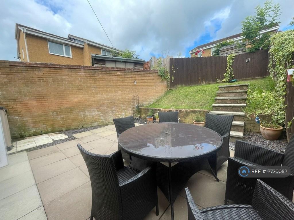 Rear Enclosed Garden