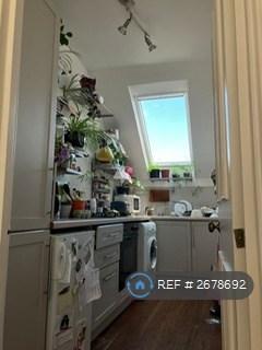 1 bedroom flat to rent, Ferme Park Road, London, N8