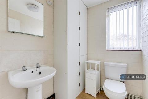 undefined, Ravensworth Road, Nottingham, NG6