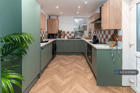 undefined, Victoria Road, Dukinfield, SK16