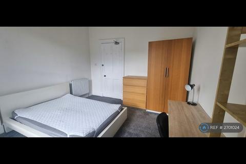 undefined, Bernard Terrace, Edinburgh, EH8