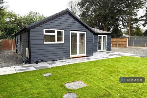 3 bedroom detached house to rent, Denham, Uxbridge, UB9