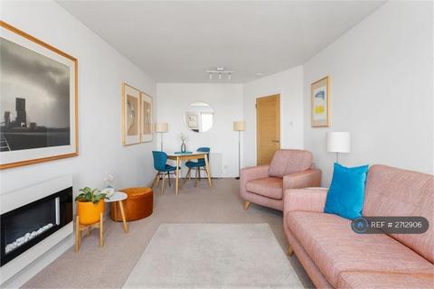 2 bedroom flat to rent, Moira Terrace, Edinburgh, EH7