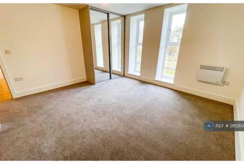 2 bedroom flat to rent, St. Catherines House, Ambrosden, Bicester, OX25