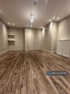 2 bedroom flat to rent, St. Johns Road, London, NW11