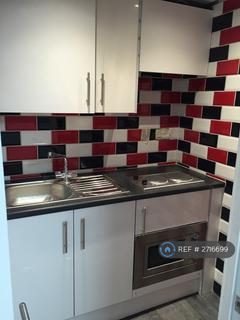 undefined, Lyndhurst Road, Luton, LU1