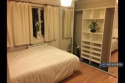 undefined, Whitehaven, Berkshire, SL1