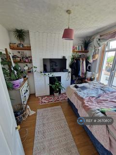 5 bedroom terraced house to rent, Hanover Terrace, Brighton, BN2