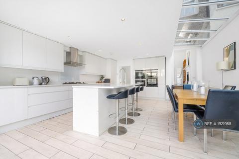 undefined, Amott Road, London, SE15