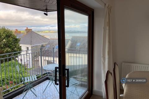 2 bedroom flat to rent, Trevethan Court, Falmouth, TR11