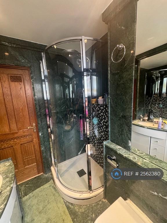 Shower 1st Floor