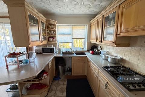 undefined, Clevedon Gardens, Hounslow, TW5