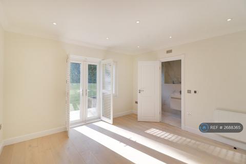 undefined, Sandrock Road, Tunbridge Wells, TN2