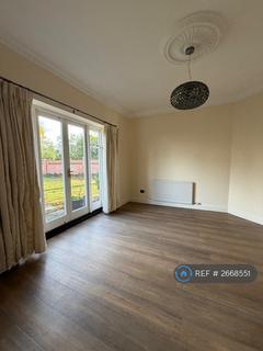 undefined, Queens Acre, Windsor, SL4