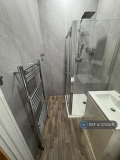 2 bedroom maisonette to rent, Melfort Road, Croydon, CR7