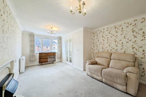 2 bedroom apartment for sale, Broadway Court, Gosforth NE3