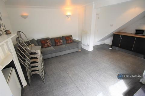undefined, Wokingham Road, Reading, RG6