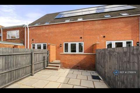 3 bedroom terraced house to rent, Field Street, Boston, PE21