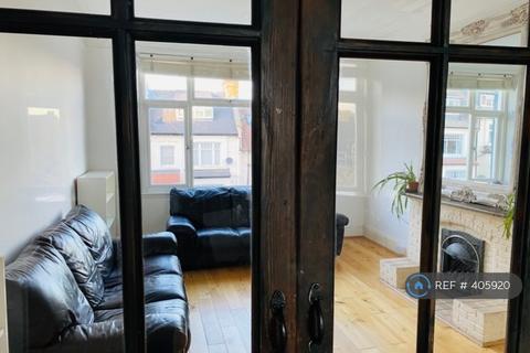 undefined, Cavendish Road, London, N4