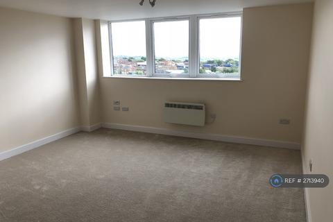 2 bedroom flat to rent, Castle Court, Dudley, DY2