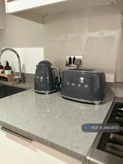 3 bedroom maisonette to rent, Heathfield Gardens, London, W4