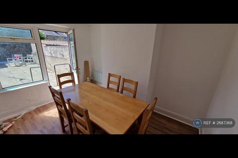 undefined, Avondale Road, Lancaster, LA1