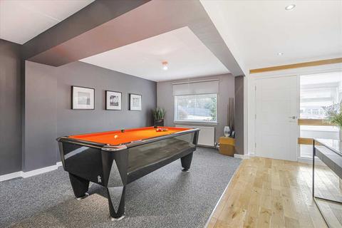 4 bedroom detached house for sale, 51 Polmont Park, FK2 0XT