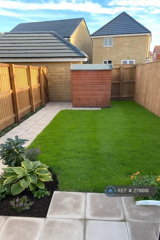 Secure, Private Garden With Shed