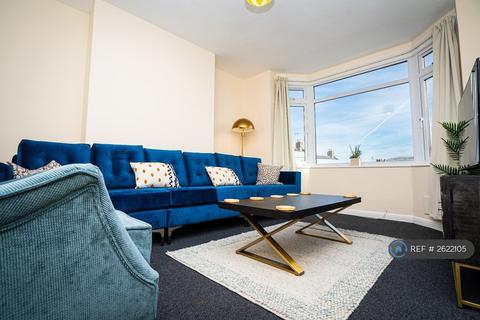 4 bedroom semi-detached house to rent, Highbury Villas, Bath, BA1