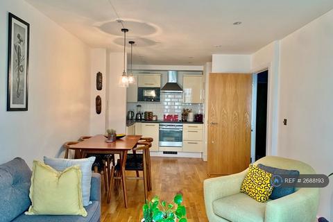 undefined, Peckham Grove, London, SE15