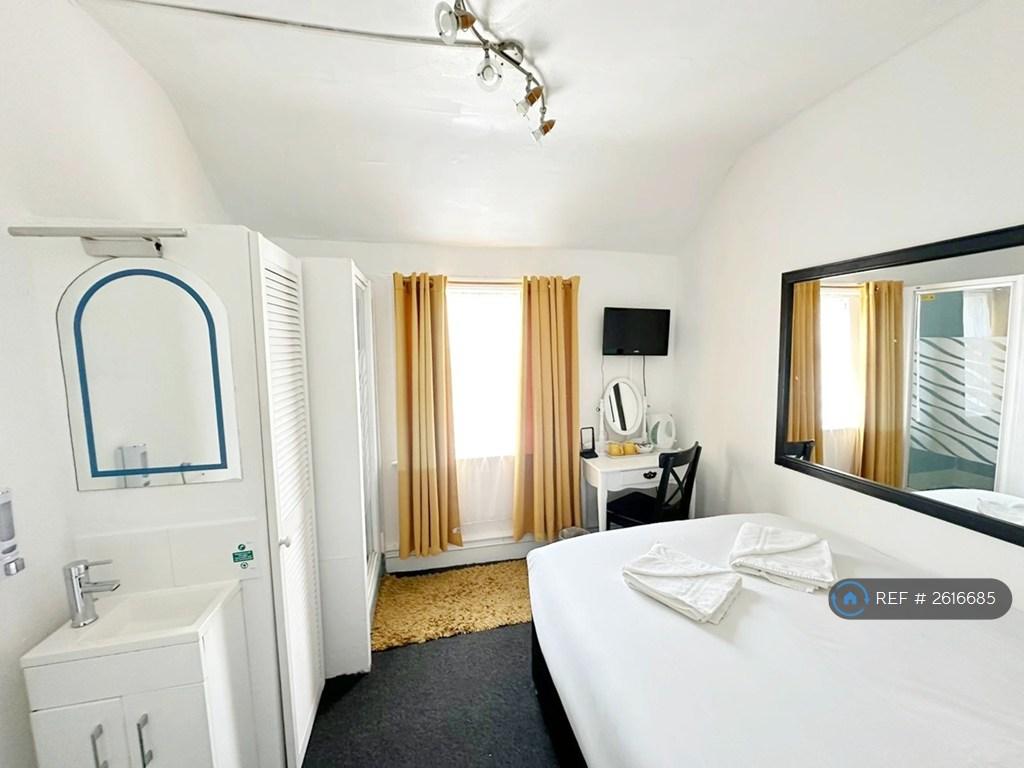 Double Room Single Occupancy