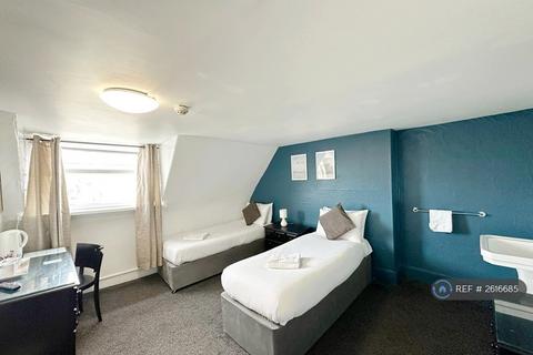 1 bedroom in a house share to rent, Grand Parade, Brighton, BN2