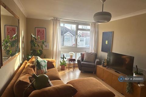 undefined, The Highams, London, E17