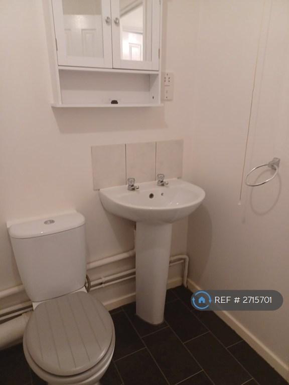 Bathroom1