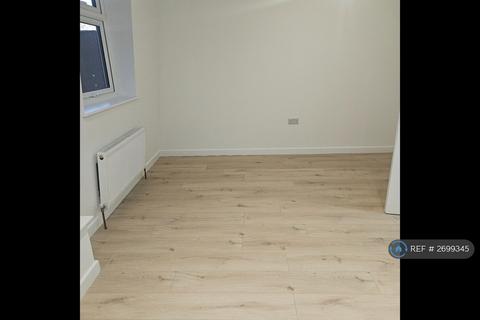1 bedroom flat to rent, East India Dock Road, London, E14