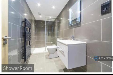 2 bedroom flat to rent, Oval Road, East Croydon, CR0