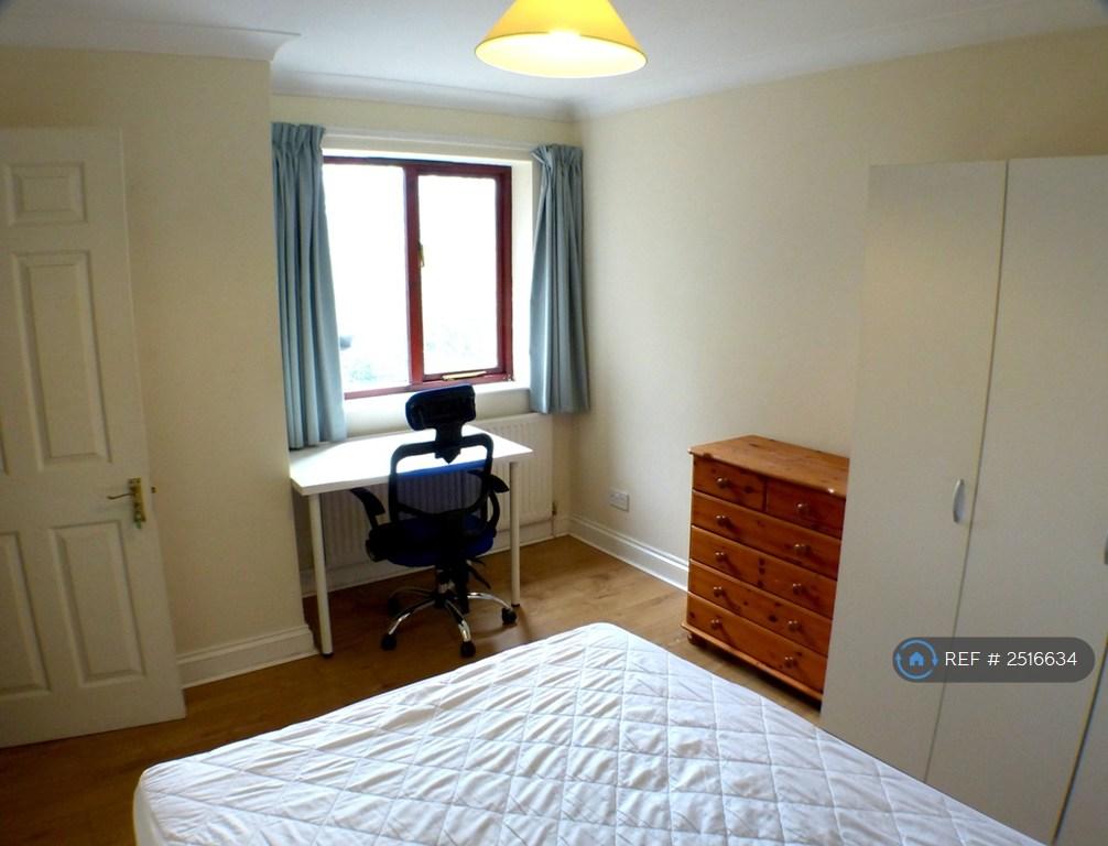 Room 4