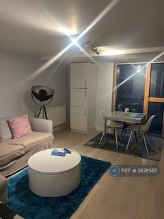 1 bedroom flat to rent, Langley House, London, W2