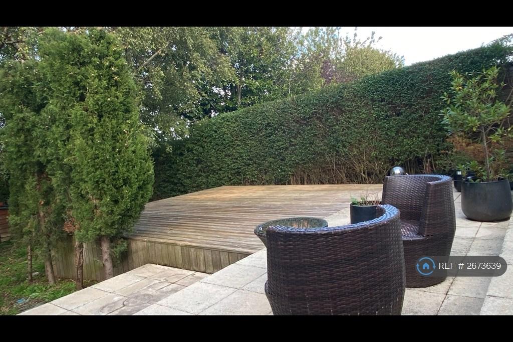 Garden Sitting Area