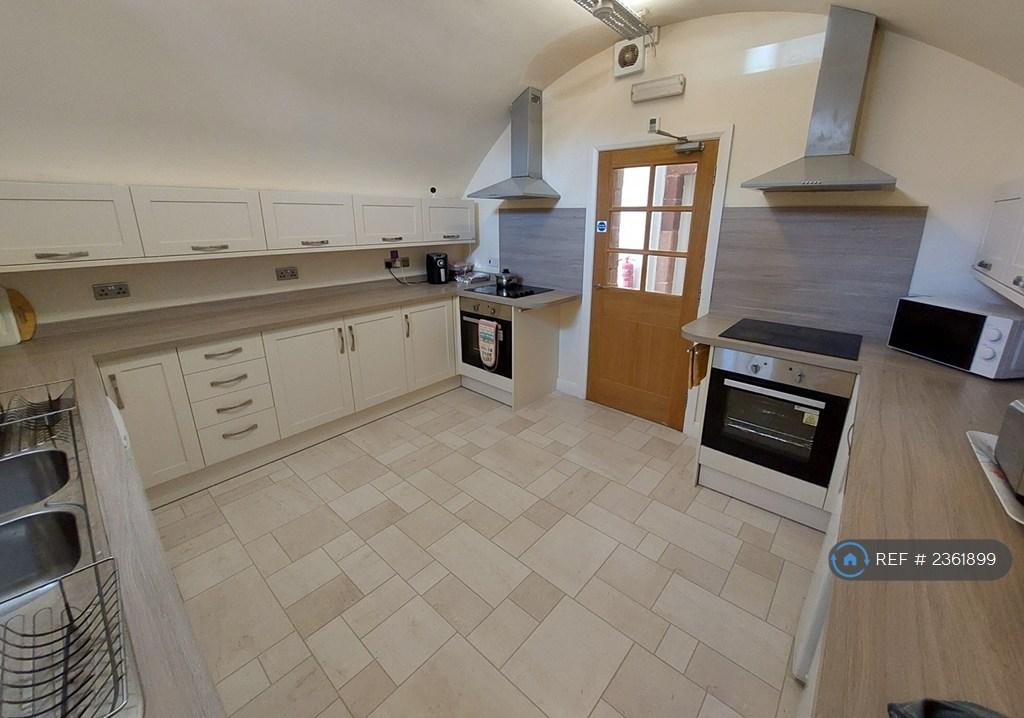 Lower Kitchen