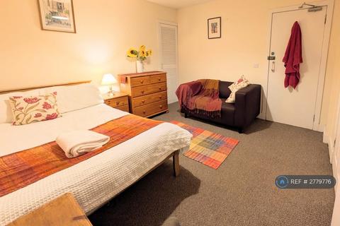 undefined, St Michael Street, Dumfries, DG1