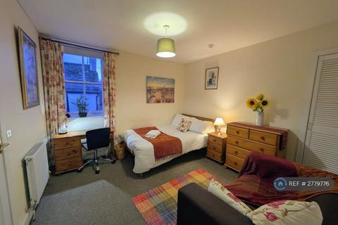 undefined, St Michael Street, Dumfries, DG1