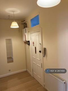 2 bedroom flat to rent, Temple Park Crescent, Edinburgh, EH11
